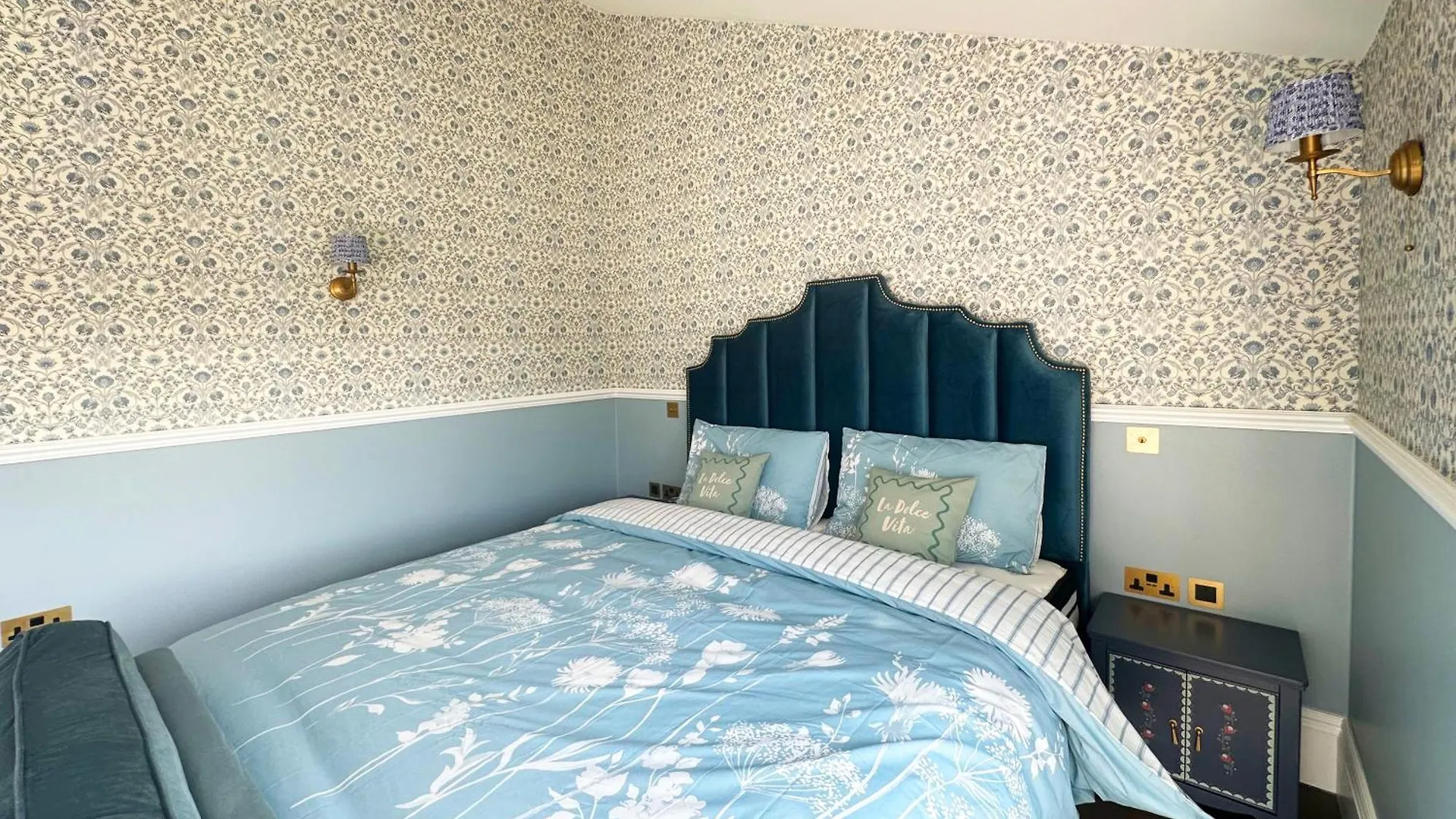 ホームステイ Mansion Thames Water View イギリス